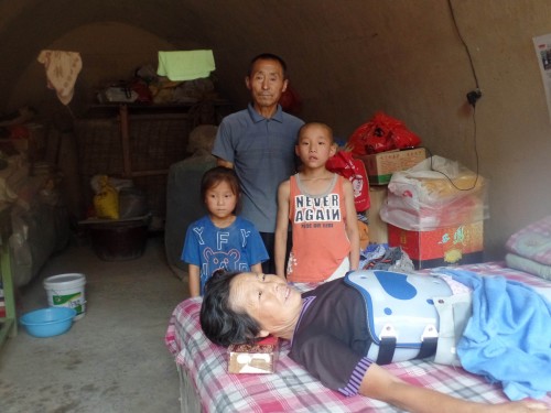 窰洞裡的馬氏兄妺1